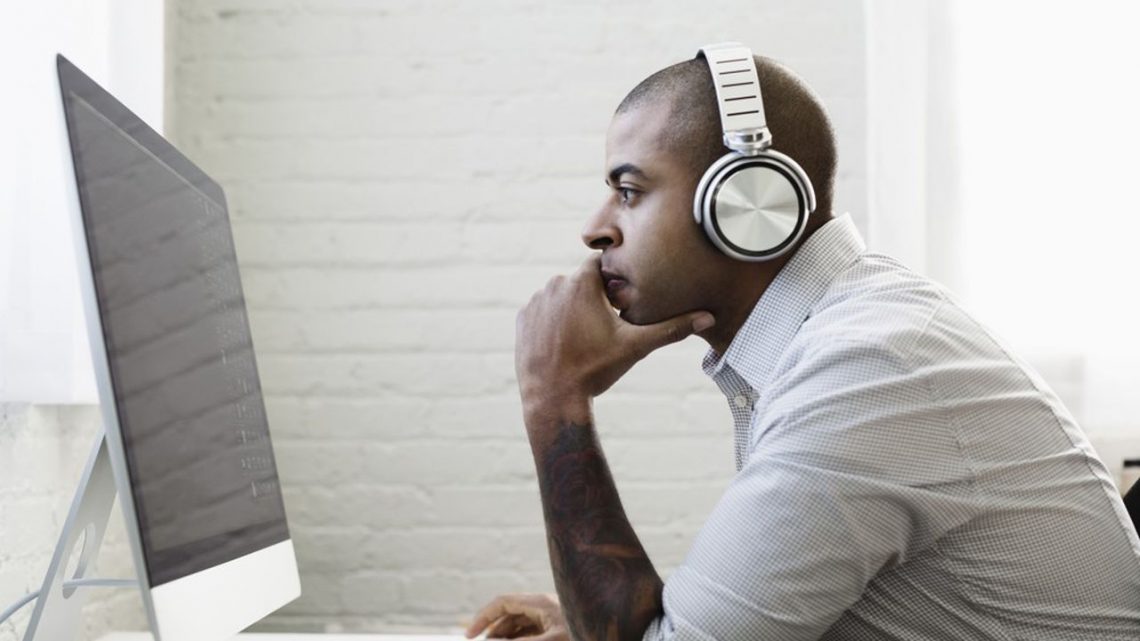 Comment la musique pour le bureau peut rendre les employés plus productifs